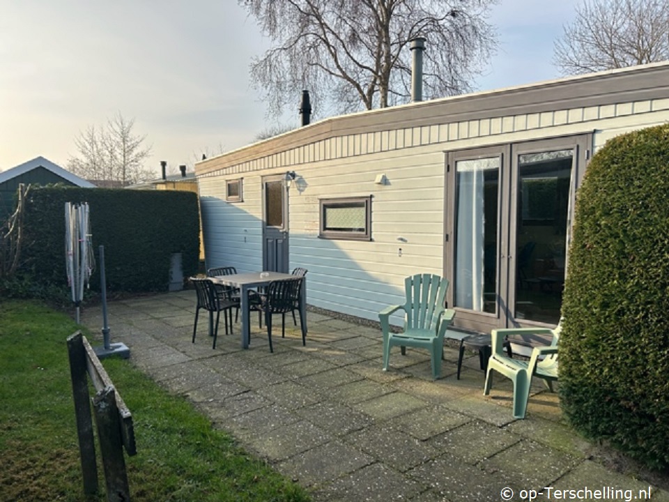 buitenaanzicht Budget Bungalow B